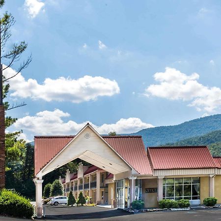 スーパー 8 バイ ウインダム カリービル Tn Caryville エクステリア 写真